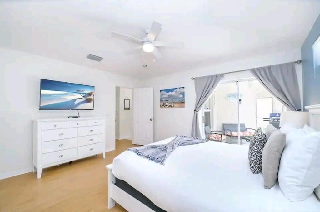 Relaxing, Private Family Home At Lake Berkley Resort, South Facing Pool, Near Disney, Seaworld Kissimmee Eksteriør bilde