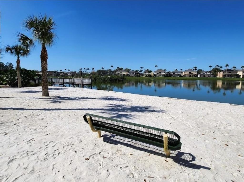 Relaxing, Private Family Home At Lake Berkley Resort, South Facing Pool, Near Disney, Seaworld Kissimmee Eksteriør bilde